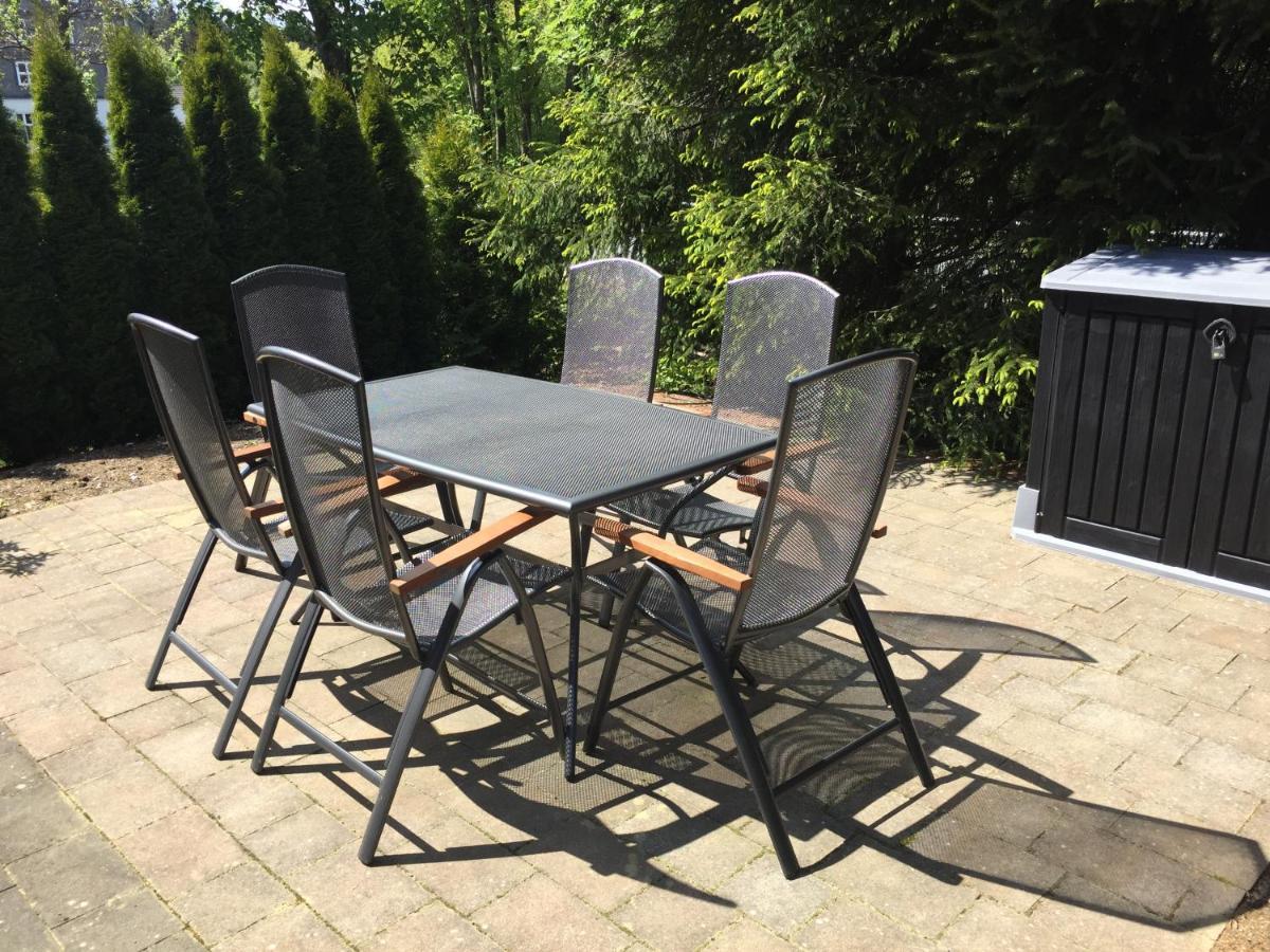 Charmante Ferienwohnung Mit Sauna Und Terrasse Winterberg Exterior photo